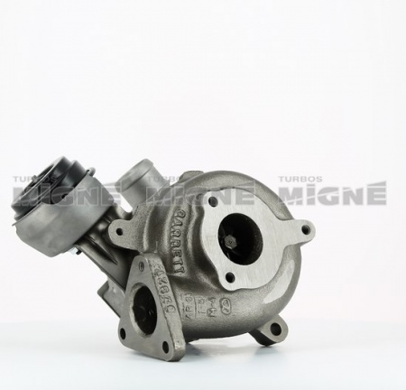 Turbo neuf comprenant :