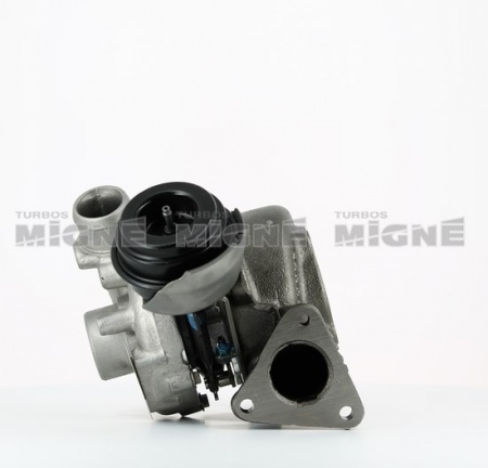 Turbo neuf comprenant :