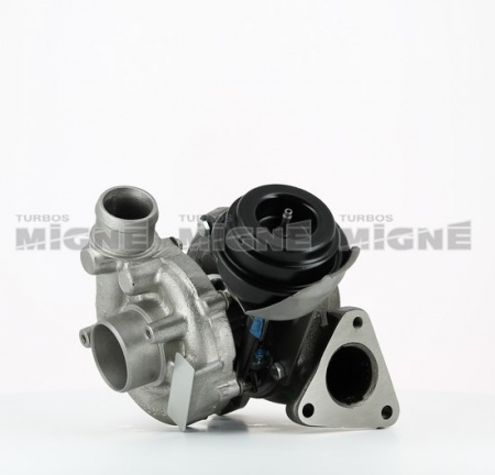 Turbo neuf comprenant :