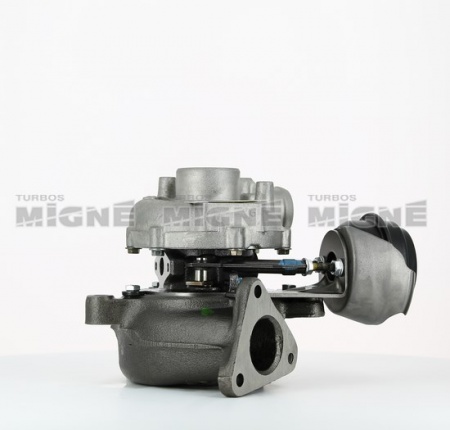 Turbo neuf comprenant :