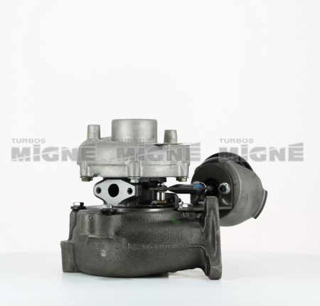 Turbo neuf comprenant :