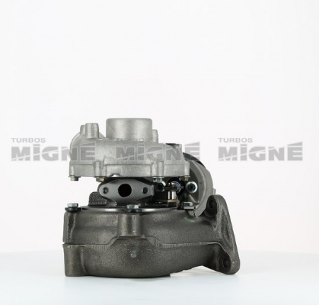 Turbo neuf comprenant :