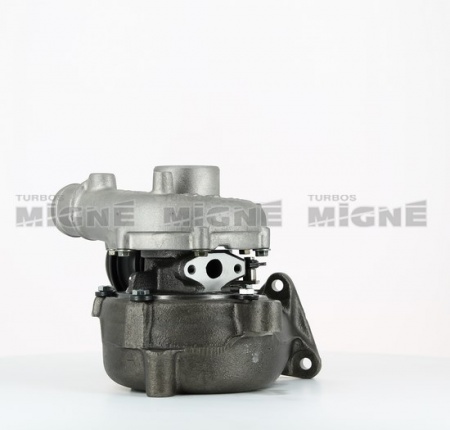 Turbo neuf comprenant :