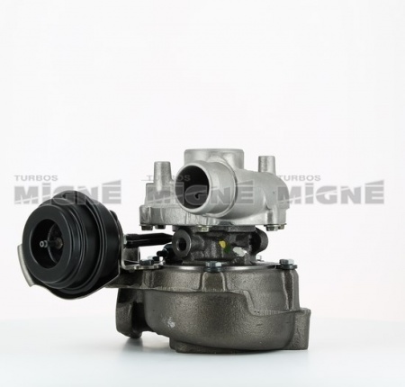 Turbo neuf comprenant :