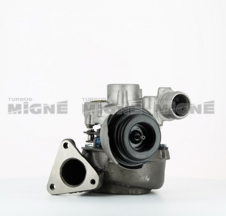 Turbo neuf comprenant :