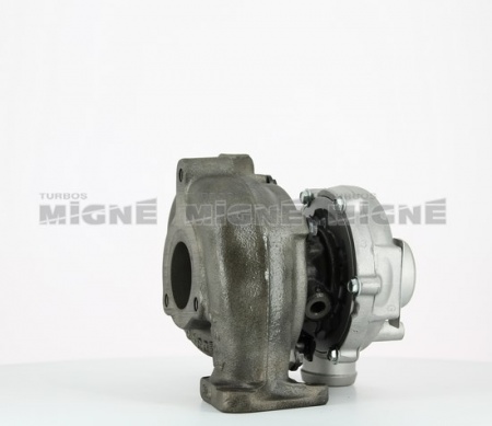 Turbo neuf comprenant :