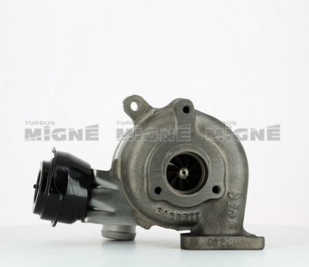 Turbo neuf comprenant :