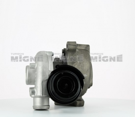 Turbo neuf comprenant :