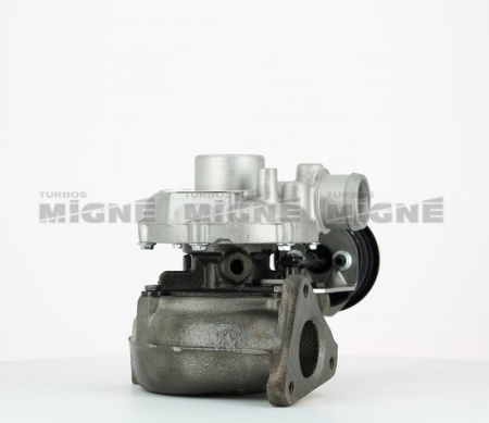 Turbo neuf comprenant :