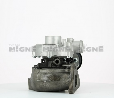 Turbo neuf comprenant :