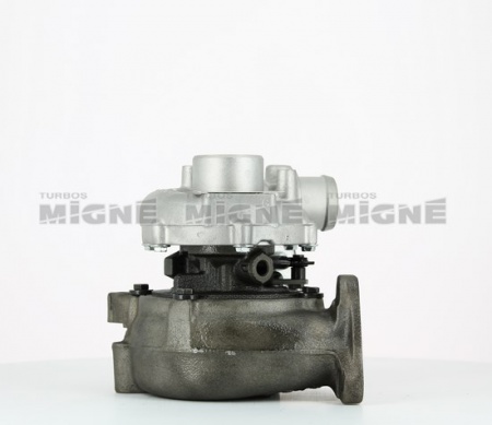 Turbo neuf comprenant :