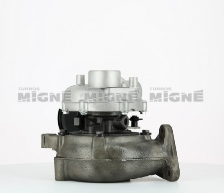 Turbo neuf comprenant :