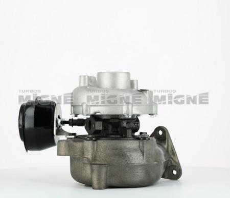 Turbo neuf comprenant :