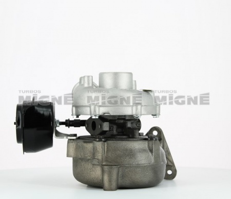 Turbo neuf comprenant :