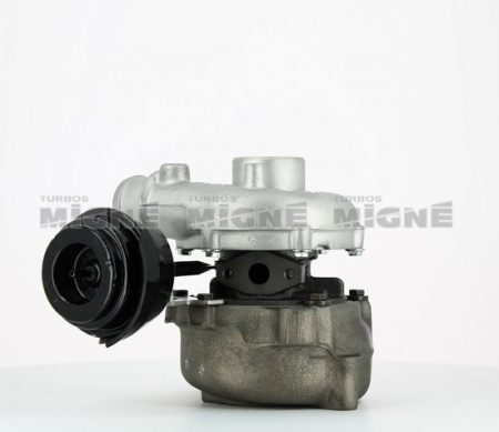 Turbo neuf comprenant :