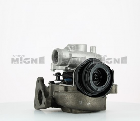 Turbo neuf comprenant :