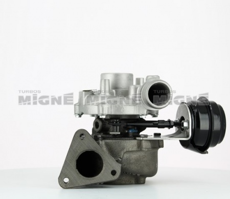 Turbo neuf comprenant :