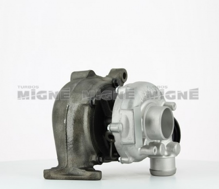 Turbo neuf comprenant :