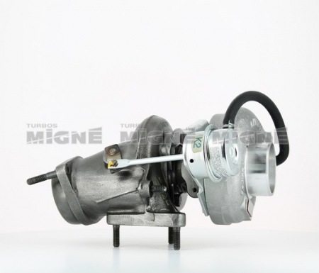 Turbo neuf comprenant :