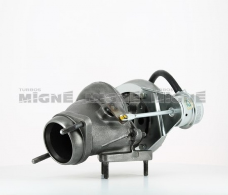 Turbo neuf comprenant :