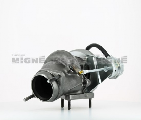 Turbo neuf comprenant :