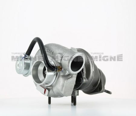 Turbo neuf comprenant :