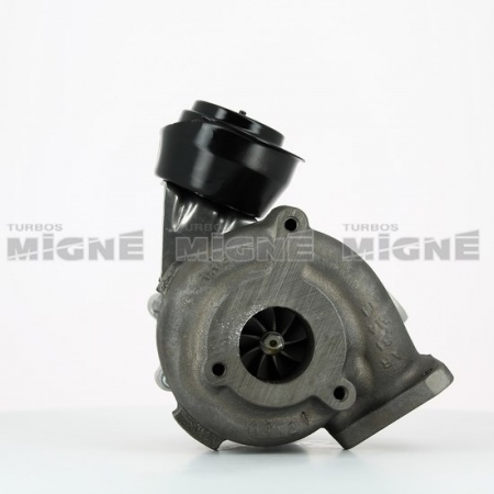 Turbo neuf comprenant :