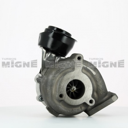 Turbo neuf comprenant :