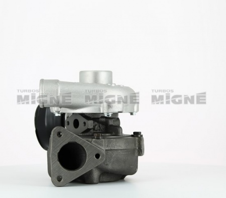 Turbo neuf comprenant :