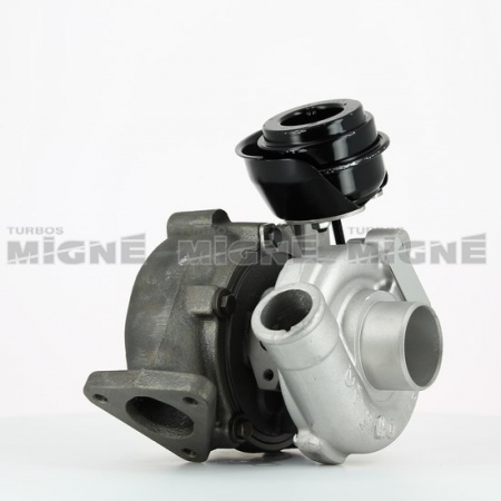 Turbo neuf comprenant :