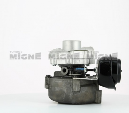 Turbo neuf comprenant :