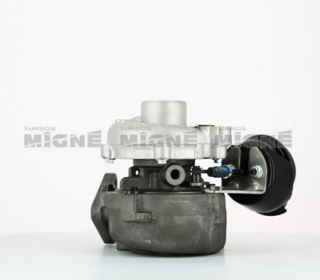 Turbo neuf comprenant :