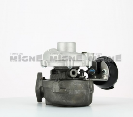 Turbo neuf comprenant :