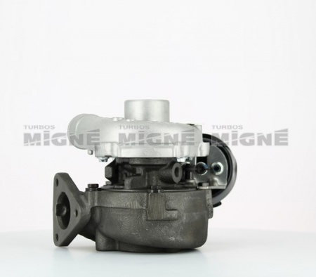 Turbo neuf comprenant :