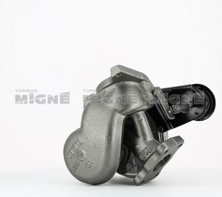 Turbo neuf comprenant :