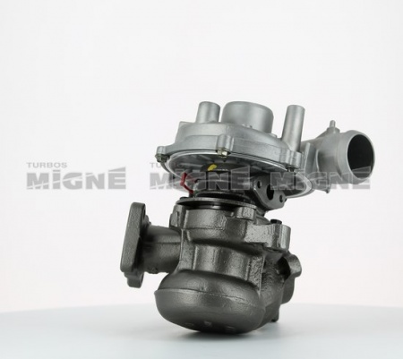 Turbo neuf comprenant :