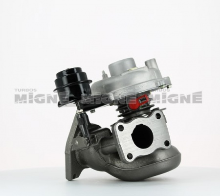 Turbo neuf comprenant :