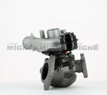 Turbo neuf comprenant :