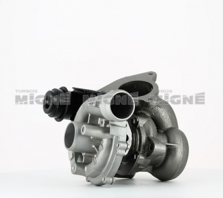 Turbo neuf comprenant :