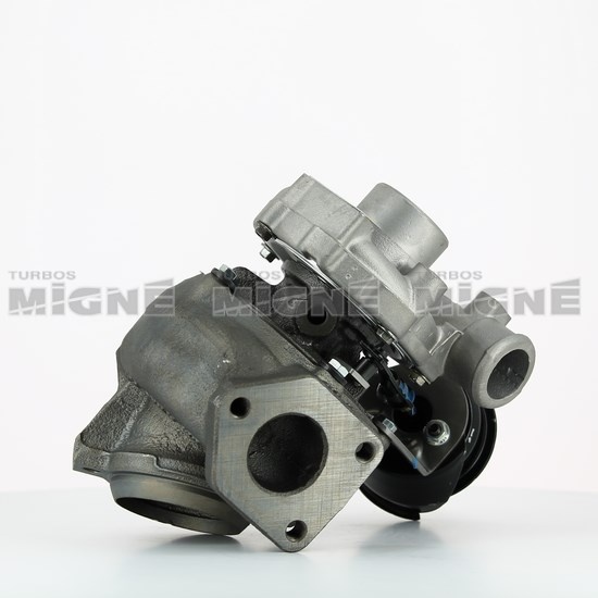 Turbo neuf comprenant :
