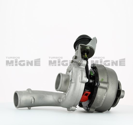 Turbo neuf comprenant :