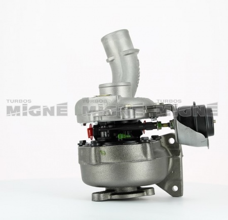 Turbo neuf comprenant :