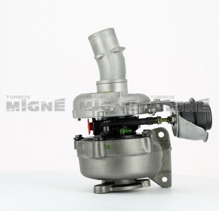 Turbo neuf comprenant :