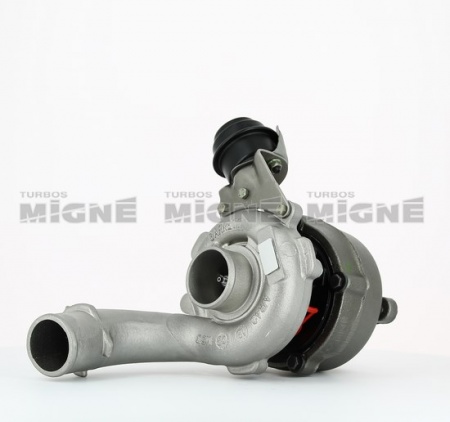 Turbo neuf comprenant :