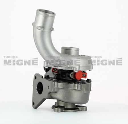 Turbo neuf comprenant :