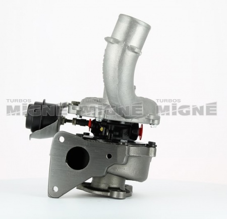 Turbo neuf comprenant :