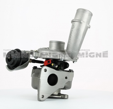 Turbo neuf comprenant :