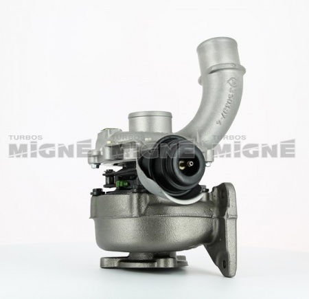 Turbo neuf comprenant :