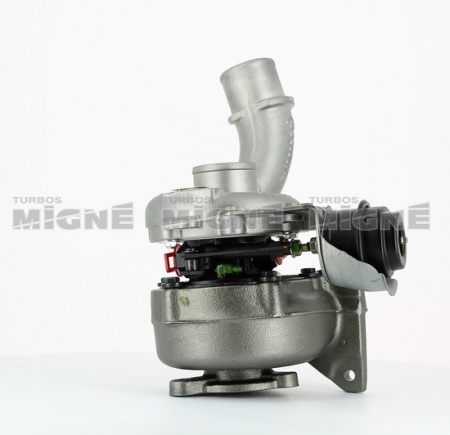 Turbo neuf comprenant :