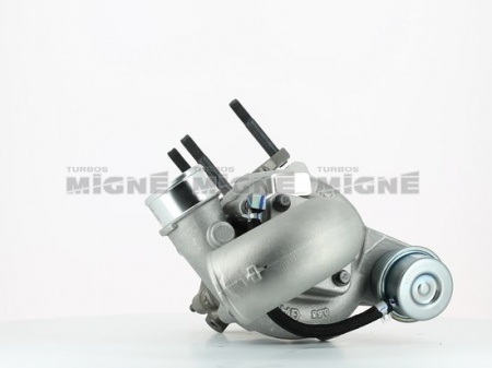 Turbo neuf comprenant :